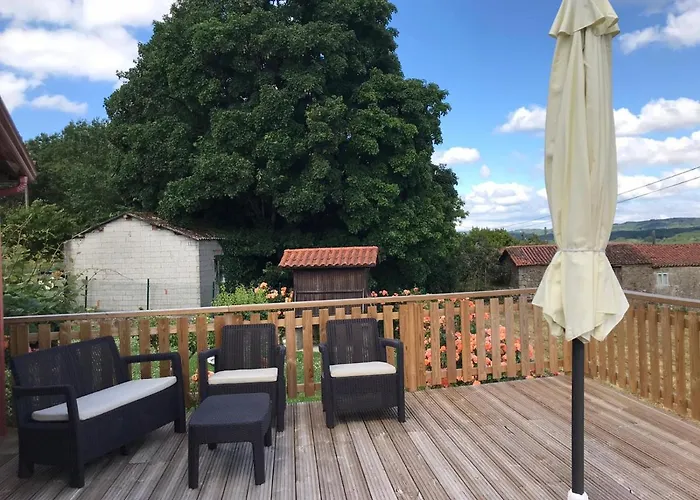 Casa Fondo De * Чантада